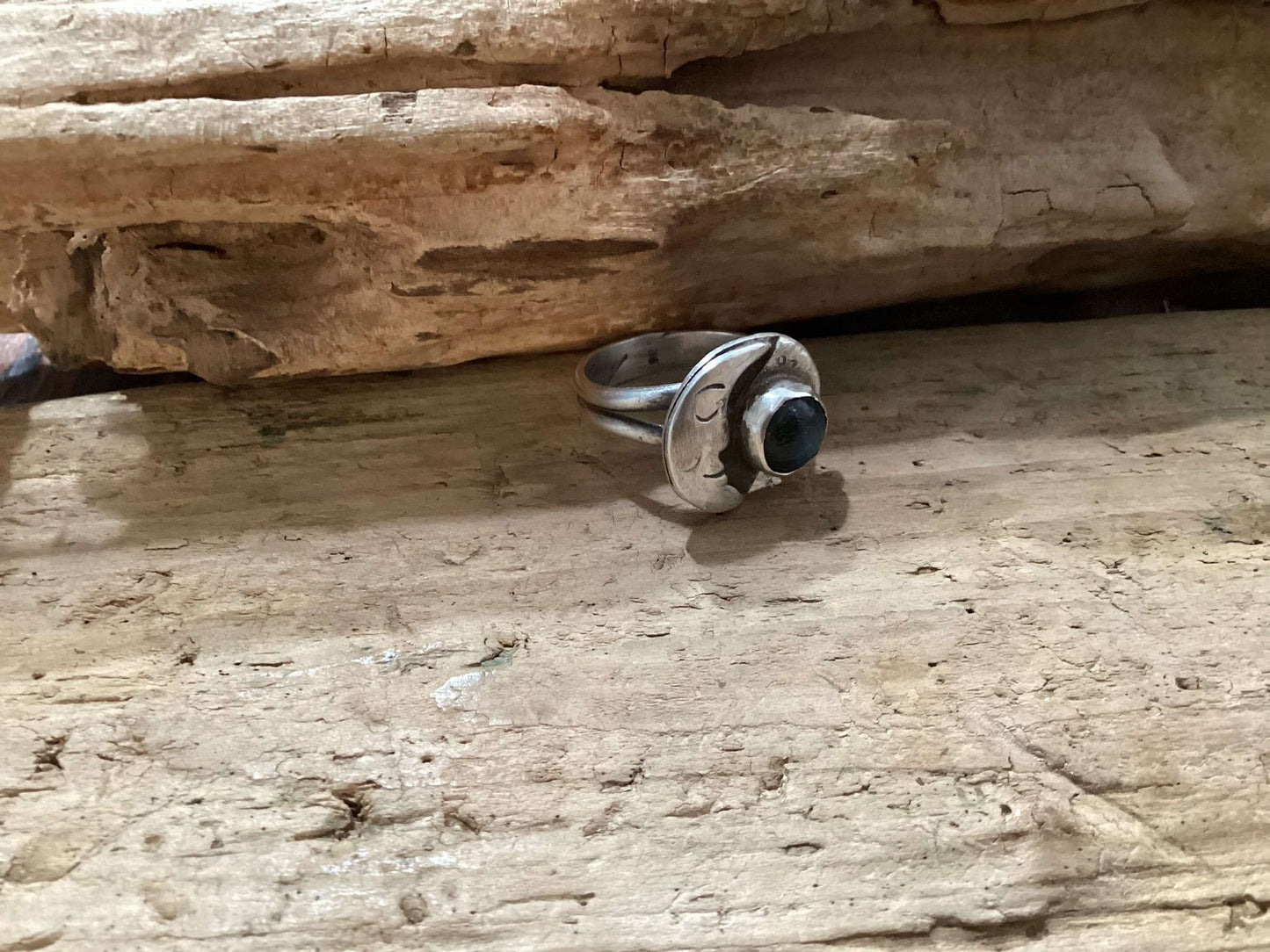 Sterling Silver and Labradorite Moon Ring